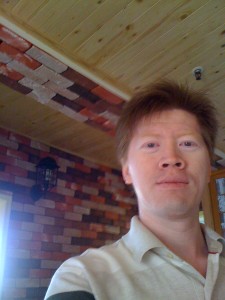 參觀另一位好友家剛裝潢好的豪宅，由於未經授權，所以草草偷拍交差...